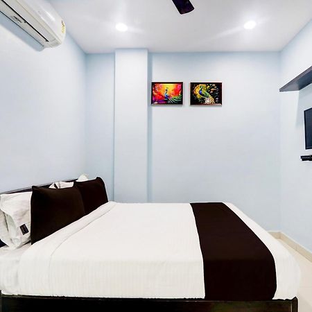 Hotel O Moon Light Nizamabad Kültér fotó