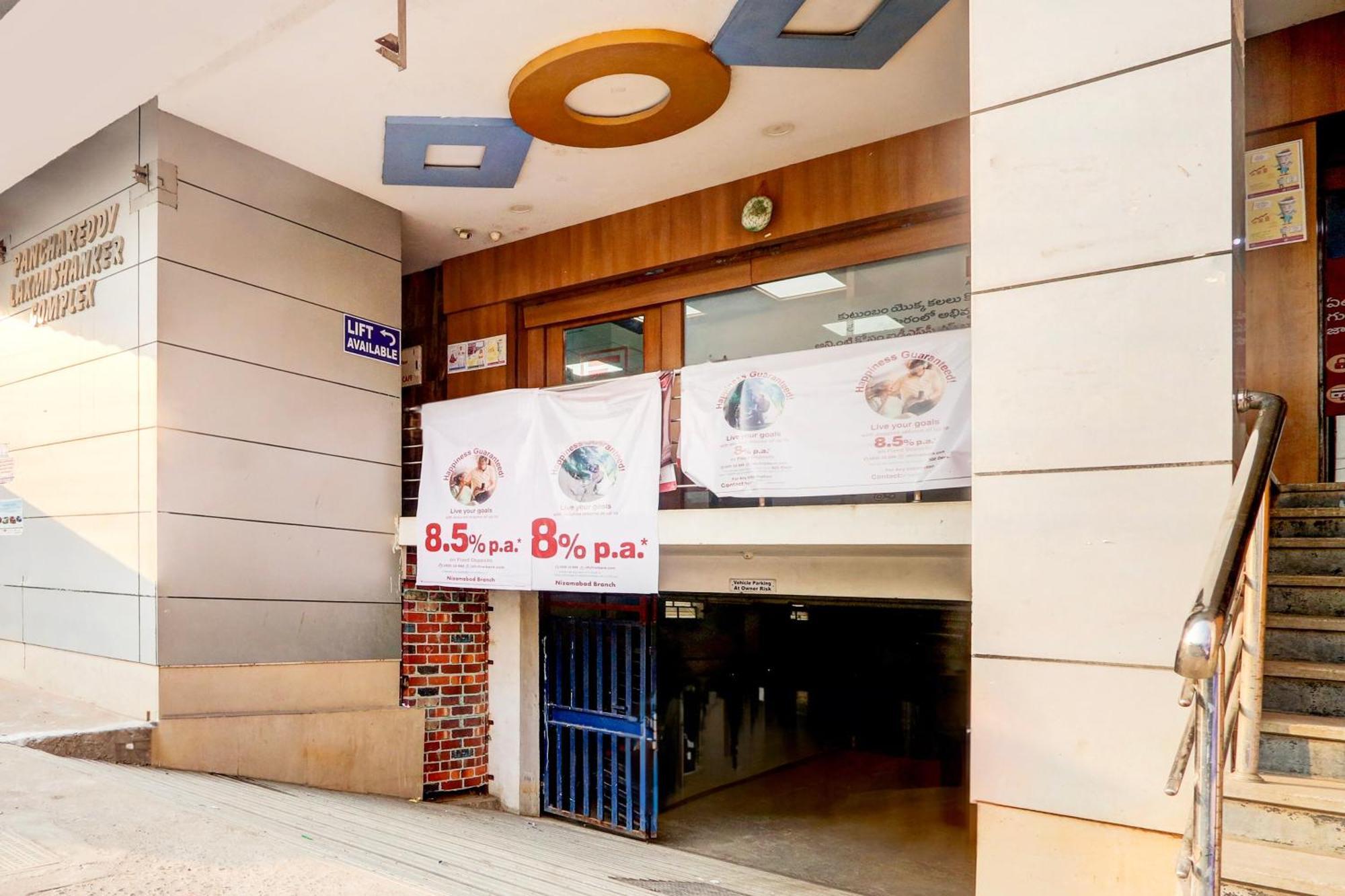 Hotel O Moon Light Nizamabad Kültér fotó