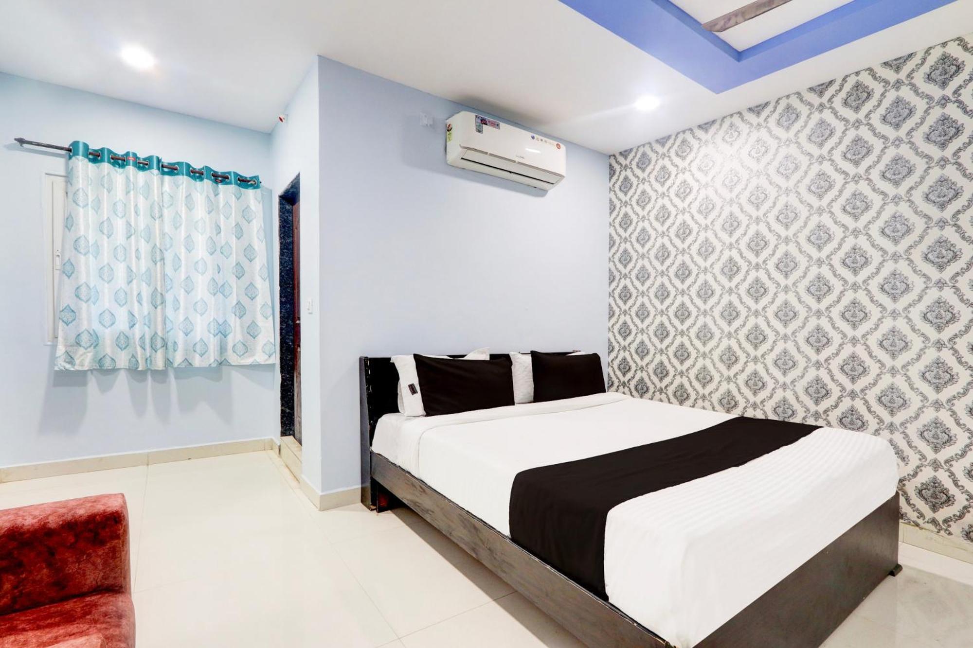 Hotel O Moon Light Nizamabad Kültér fotó